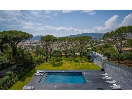 maison de luxe de 7 pièces en location à cannes  france