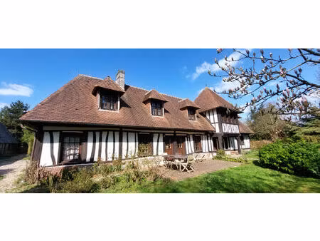 elegante maison familiale normande : 7 pieces / 5 chambres 171 m² au sol - edifiee sur gra