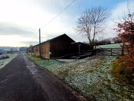 installations équestres avec prairies et terrains à bâtir