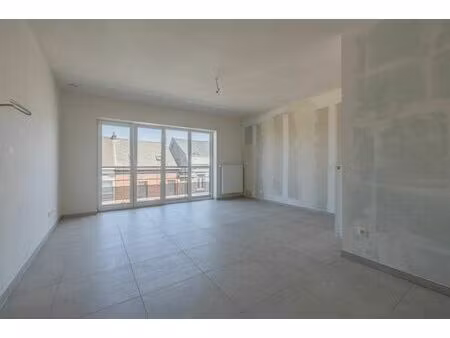 appartement 2.d avec terrasse