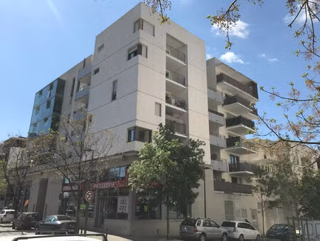 location appartement 1 pièce 24 m² à montpellier (34070)