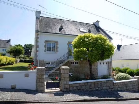 vente maison à guémené-sur-scorff (56160) : à vendre / 118m² guémené-sur-scorff