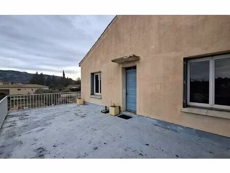 appartement robion 59.6 m² t-3 à vendre  167 000 €