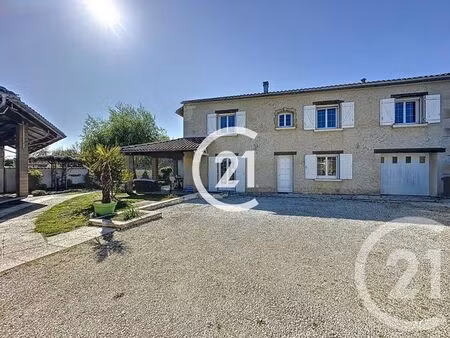 maison à vendre - 7 pièces - 216 50 m2 - boutiers st trojan - 16 - poitou-charentes