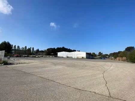 location local d'activités bouc bel air 5 000 m²