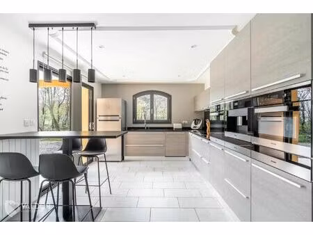 vente maison 6 pièces 137 m² saint-bernard (01600)