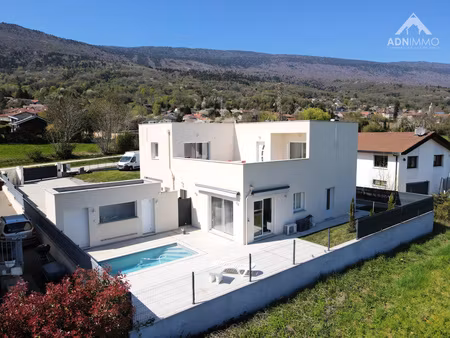 maison 5 pièces 155 m2