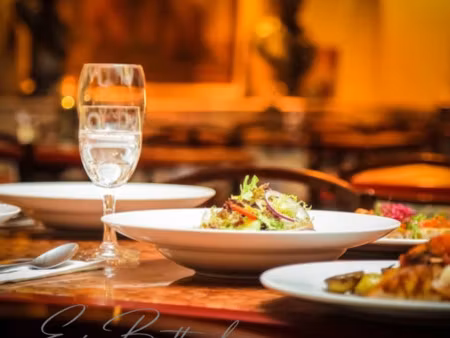 fonds de commerce à vendre neuville sur saone 345m2 864 000€