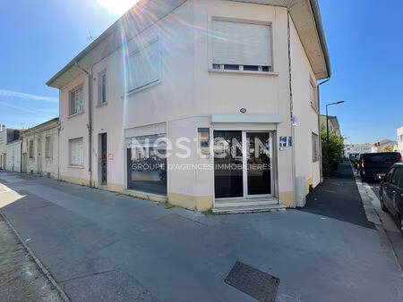 bordeaux-bassins à flot local commercial d'environ 60 m2