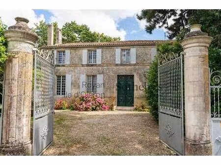 maison de luxe à vendre à pessines : 1 050 000 € | 550m²