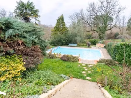 vente maison 13 pièces 365 m² à le houga (32460)  249 900 €