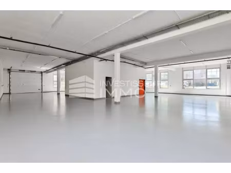 a louer - local d'activités avec bureau d'accompagnement 781m² à villiers-sur-marne