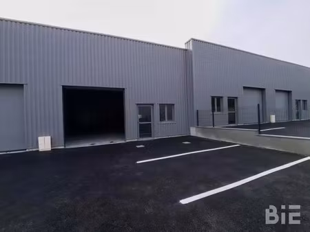 location local d'activités montussan 33450