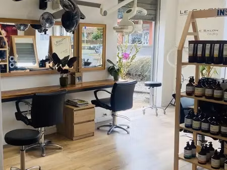 vente bureaux et commerces à cestas (33610) : à vendre / 52m² cestas