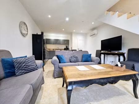 vente appartement 4 pièces 63 m² à aramon (30390)  220 000 €