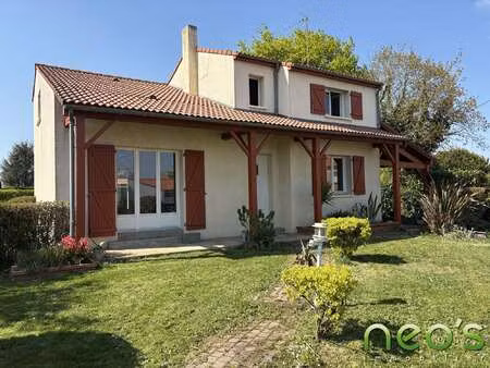 vente maison à saint-andré-de-la-marche (49450) : à vendre / 115m² saint-andré-de-la-march