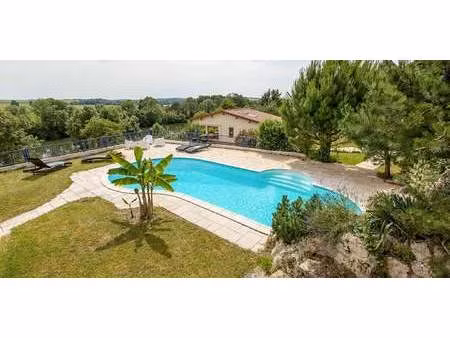 maison avec piscine et terrasse recologne les ray (70)