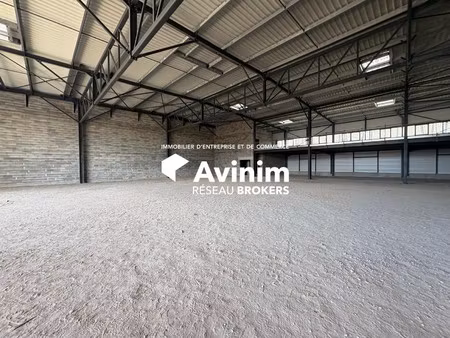 location local commercial