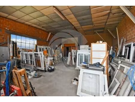 à vendre – hangar professionnel / local d’activité – 170 m² – septfonds (82240)