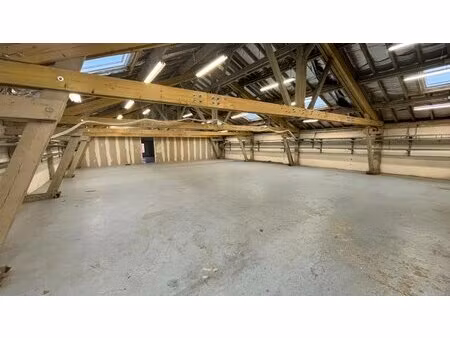 feucherolles (78) - a louer entrepot 300m²