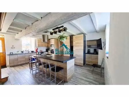 vente maison à saint-aubin-du-cormier (35140) : à vendre / 186m² saint-aubin-du-cormier