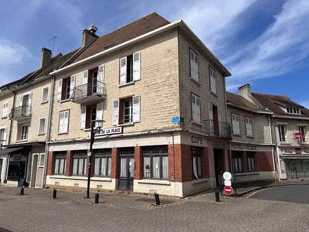 vente immeuble à thury-harcourt (14220) : à vendre / 402m² thury-harcourt