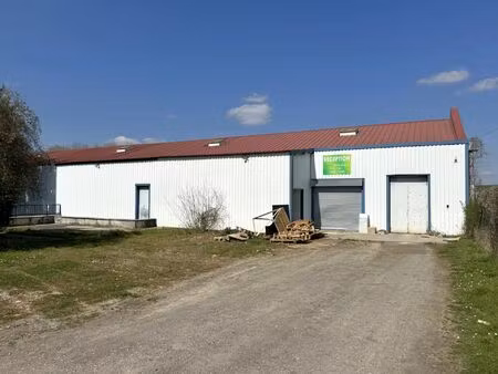vente local industriel 6 pièces 2265 m2 à beauvais