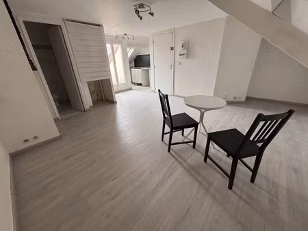 vente appartement 1 pièce 24.19 m² à sainte-genevieve-des-bois (91700)  95 000 €