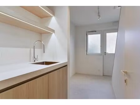 salle de pratique/bureau (67m2) à aalter