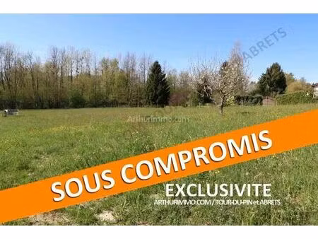 vente terrain 1000 m2 à la chapelle-de-la-tour