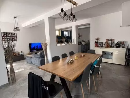 maison 6 pièces 150 m²