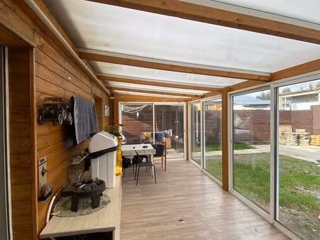 maison 2 pièces 63 m²