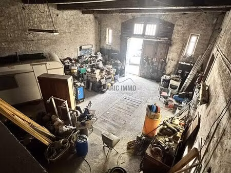 cave 262 m² fabrezan