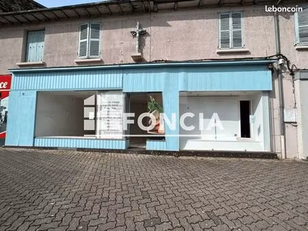 local commercial 69 m²