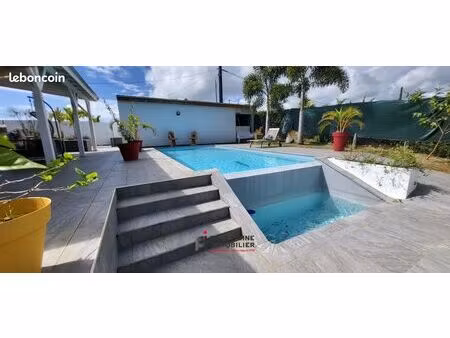 maison 5 pièces 225 m²