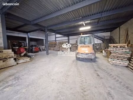 local 725 m² montfermeil