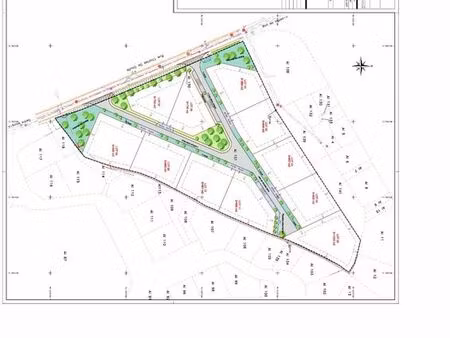 terrain 701 m² lanobre