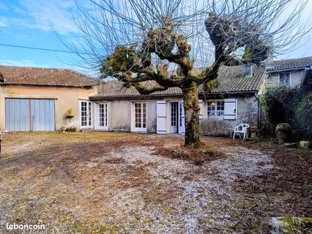 maison de village 5 pièces 136 m²