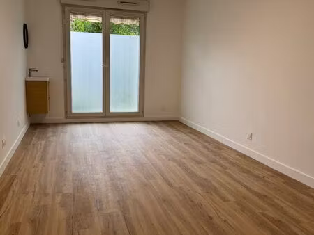 location salle de consultation  nouveau cabinet médical paramédical franconville gare 9513