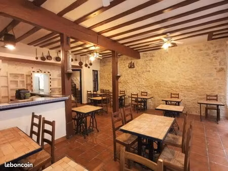 immeuble 8 pièces 240 m²