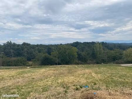 terrain 689 m² saint donat sur l herbasse