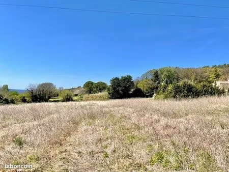 montboucher-sur-jabron terrain à bâtir de 930 m² - 156 900 uros