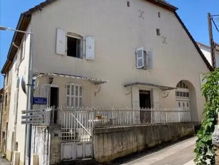 maison 3 pièces 100 m²