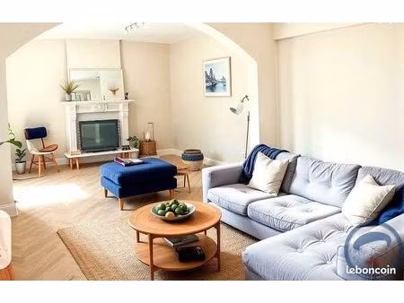 maison 8 pièces 171 m²
