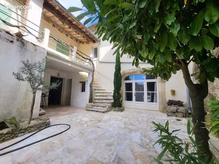 maison de village 6 pièces 184 m²