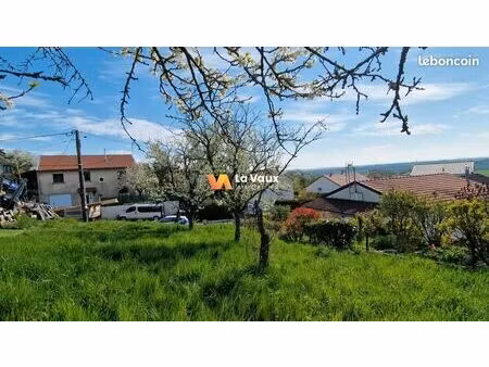 terrain 327 m² thelod