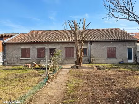 maison ancienne de village