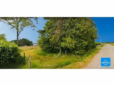 terrain 3 420 m² monteneuf