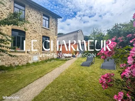 maison 6 pièces 160 m²