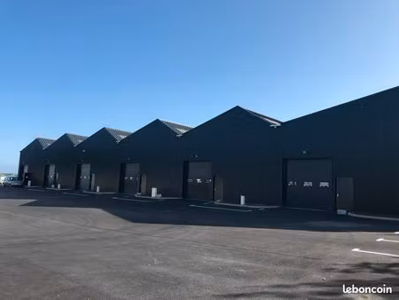 entrepôt de 200m2 saint-malo